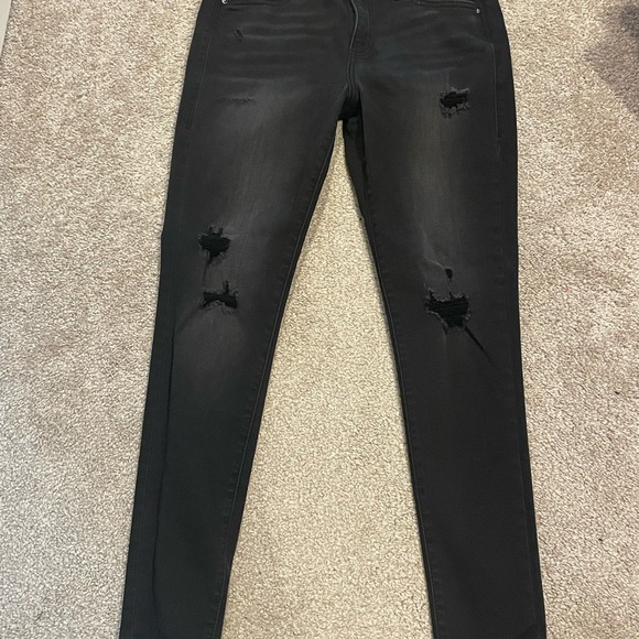 LuLaRoe Denim - LuLaRoe Black Distressed Skinny Jeans - Plus Size